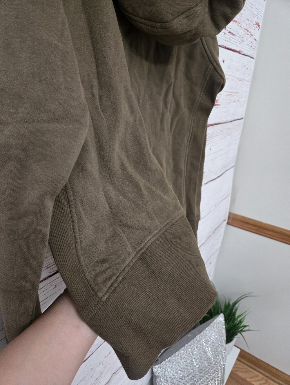 NWOT Savvi Women’s XL Full Zip Hoodie Olive Green Athleisure Jacket - Picture 8 of 16
